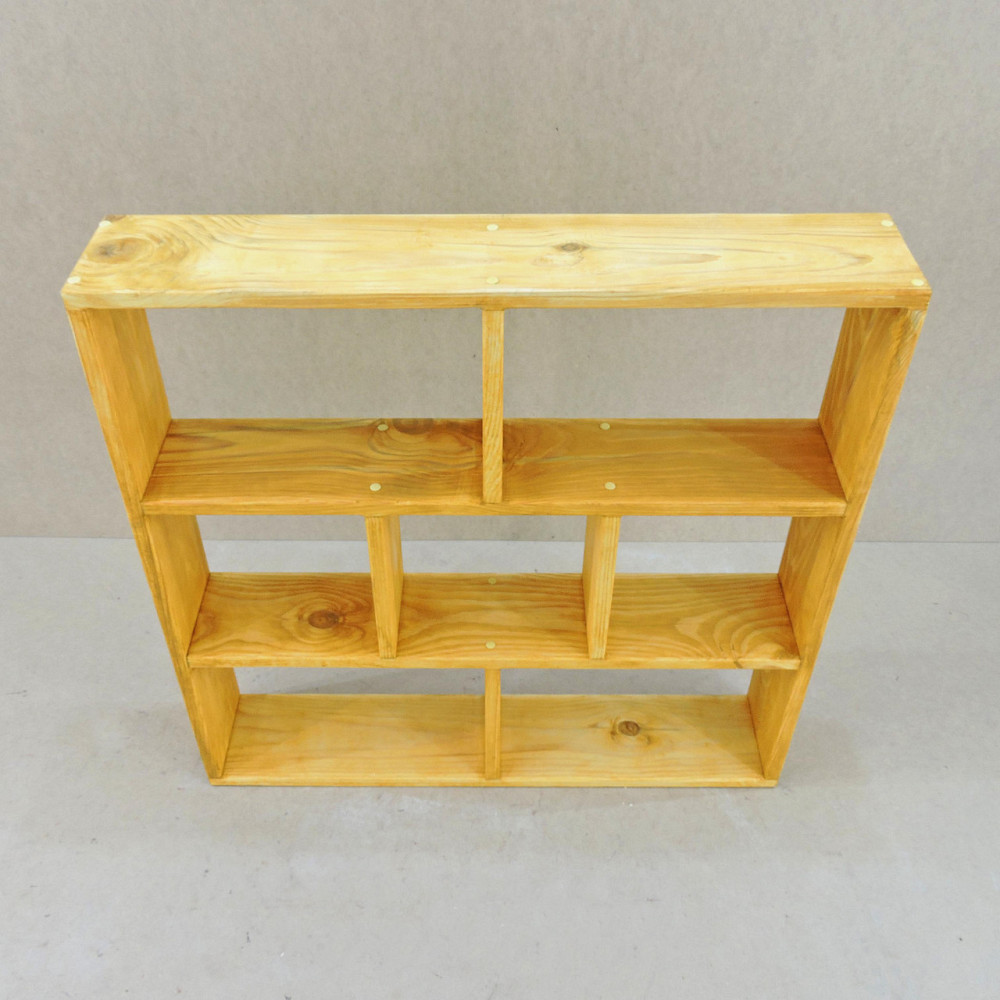 Настенная полка 