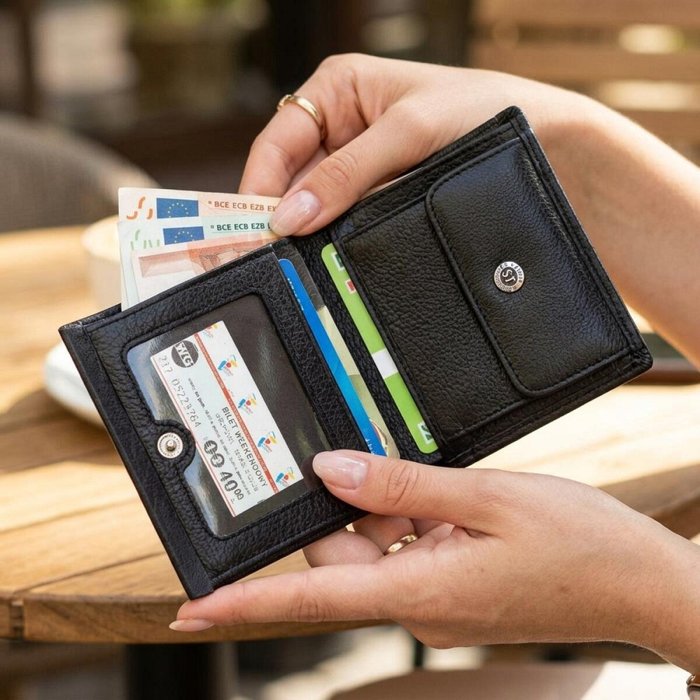 Жіночий гаманець з монетницьою ST Leather 18919 Чорний Київ - фото 9