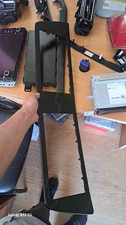 Оригинальная декоративная накладка дисплея для Kia Sportage 2021–2025 года. Киев