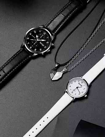 Подарочный набор для мужчин и женщин 2 парные часы с 2 ожерельем серце черно-белый Киев