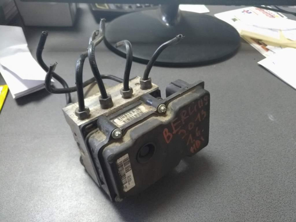 Блок ABS Peugeot Partner 2008-2015 Ковель - фото 1