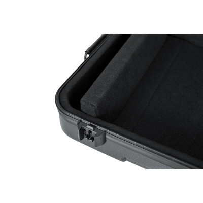 Кейс для клавишных Gator TSA ATA Molded 61-note Keyboard Case w/ Wheels (GTSA-KEY61) Винница - изображение 7