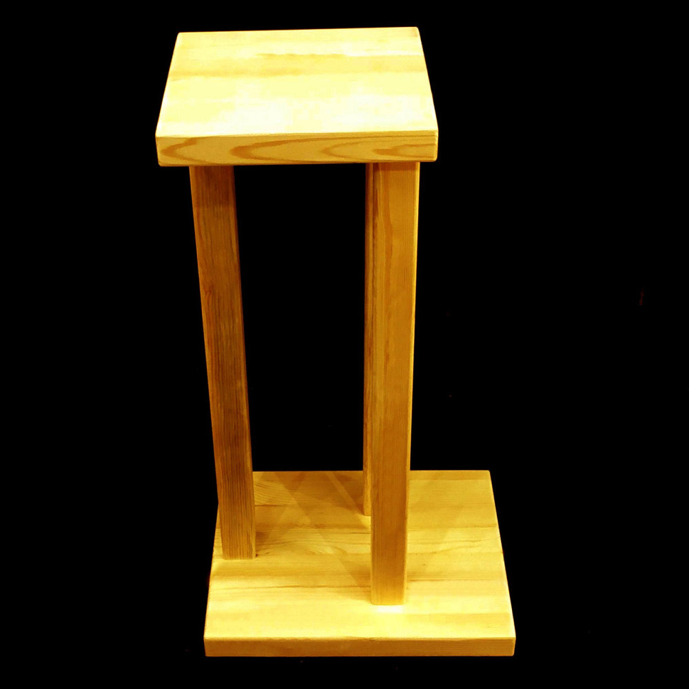 Стойка под акустику 