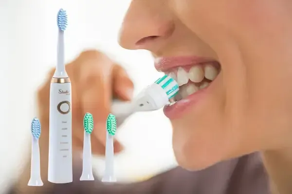 Электрическая зубная щетка Shuke SK-601 аккумуляторная ультразвуковая щетка для зубов 3 насадки Коломия - фото 10