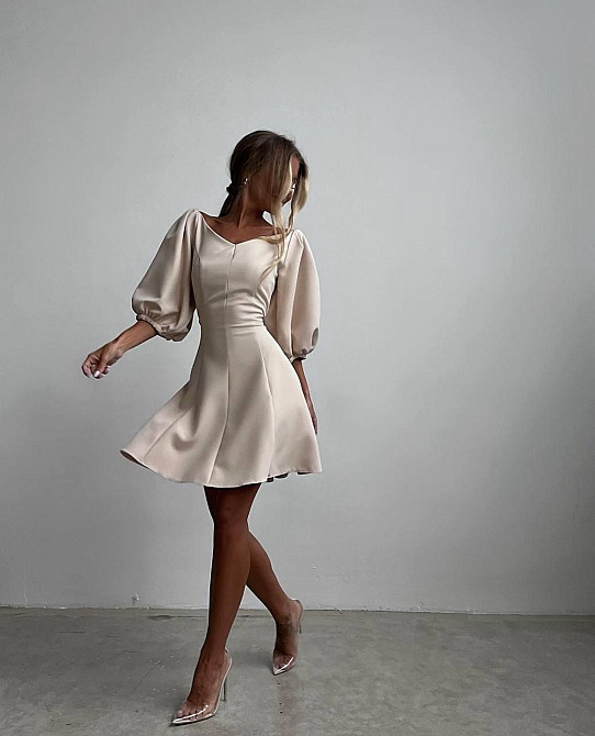 Женское романтическое мини платье с объемным рукавом костюмка Бежевый, 44/46 Одесса - изображение 6