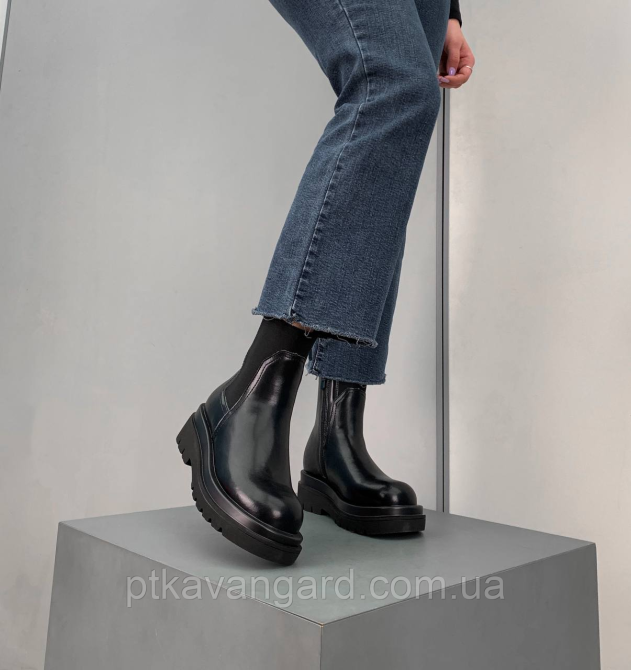 Ботинки женские челси из натуральной кожи черные демисезонные с застежкой размер 40 стелька 25 см Хмельницкий - изображение 1