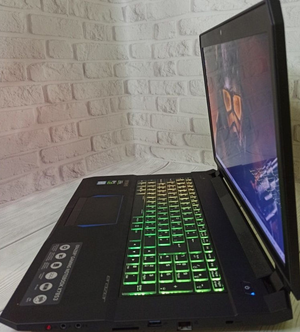 Ноутбук игровой: Medion ERAZER Gaming 17.3 GTX1070 , 8Gb. 17, 16Gb. 256+1TB. Киев - изображение 1