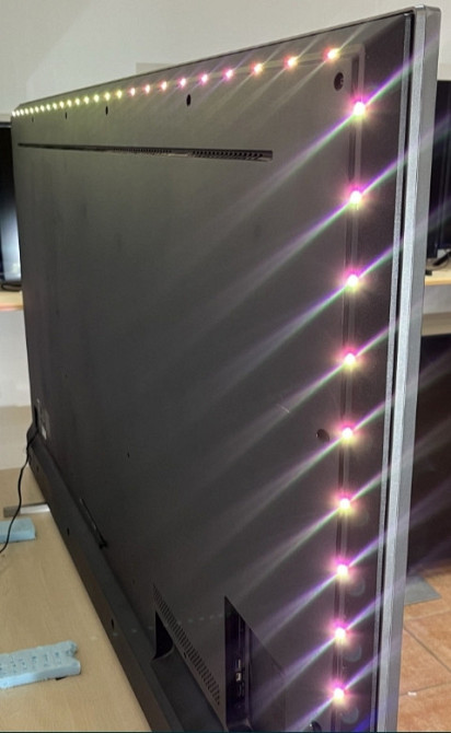 Телевизор 65