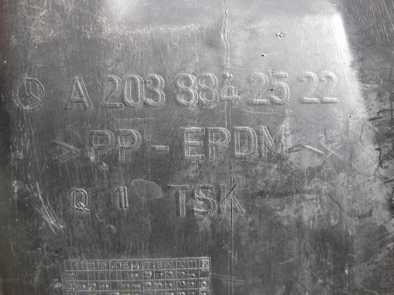 Mercedes-Benz  A2038842522 Підкрилок передній лівий задня частина C-Class W203 4matic Одесса - изображение 4