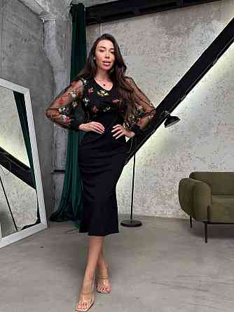 Женское нарядное платье Креп-дайвинг + сетка с вышивкой 46/48 Одесса