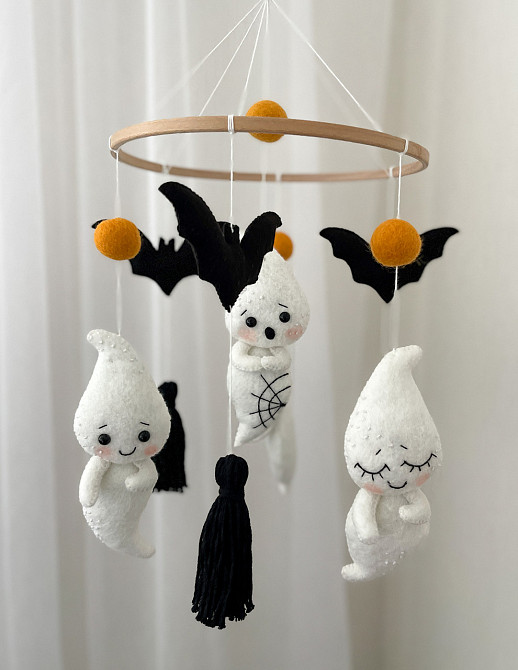 Мобіль на ліжечко для немовлят WoollyFox " Веселі привиди" Київ - фото 4