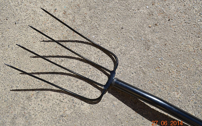 Вилы для Компоста Solid Fiskars (133433/1003459) Нововолынск - изображение 4