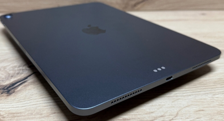 Планшет Apple iPad Air 5го покоління із процесором Apple M1
10.9‘‘ Wi-Fi 
256gb
Колір Space Grey Київ - фото 2