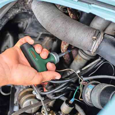 Отвертка Bosch с трещоткой, т-подобная рукоятка, 109мм, сталь CrV (1.600.A02.Z9S) Винница