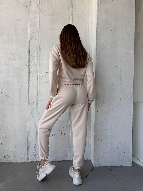 Женский повседневный костюм двойка: кофта и брюки двухнитка-петля Беж, 50/52 Одесса - изображение 10