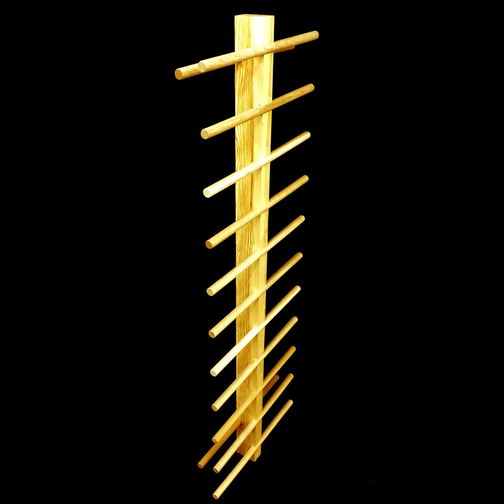 Настенная винная полка 