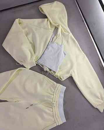 Жіночий прогулянковий оверсайз костюм-трійка: кофта топ і штани двонитка + мікродайвінг Лимонний Одеса