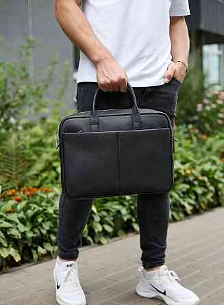 Ділова чоловіча шкіряна сумка-портфель для ноутбука і документів Горизонтальна шкіряна чоловіча сумка-портфель Київ