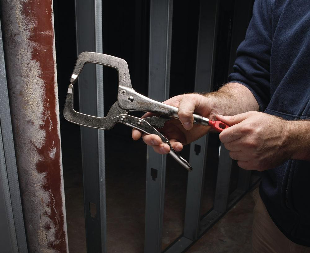 НЕМАЄ В НАЯВНОСТІ Струбцина Torque Lock MILWAUKEE, 101,6мм, (неподвижные губки) Одесса - изображение 2