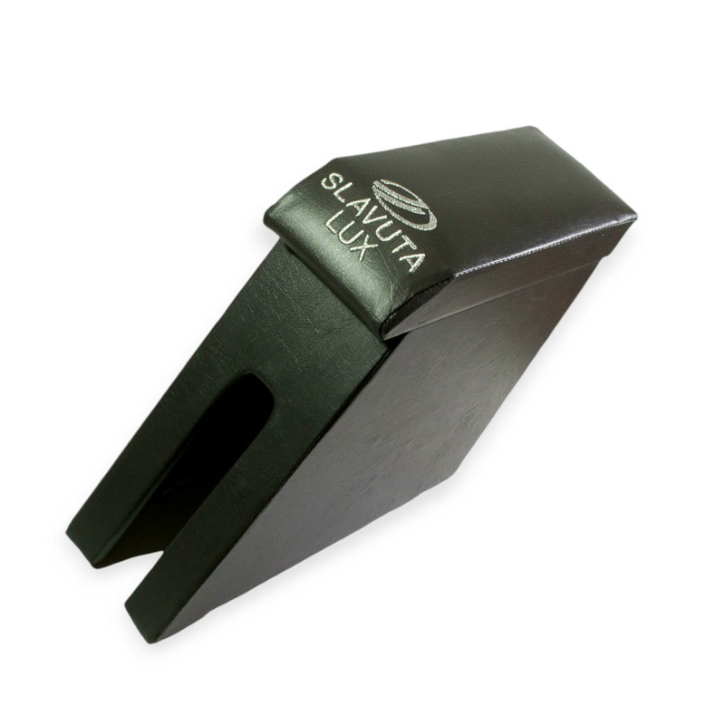 Подлокотник заз славута черный с вышивкой (кожзам) Мукачево - изображение 1