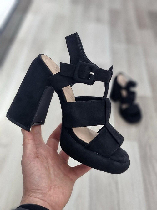 Meideli Літні босоніжки жіночі чорні з еко-шкіри на стійких підборах MEIDELI -6 р. 36-40 Коломыя - изображение 2