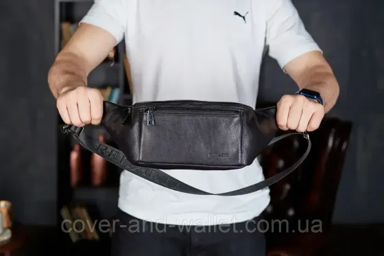 Стильна сумка-бананка із натуральної шкіри з відділенням для телефону Puos (чорна) Київ