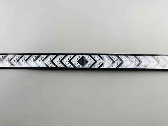 Led-стрічка в авто світлодіодна для додаткового освітлення, LED V стрічка стопи повороти автомобільні 12В-24В Мукачево