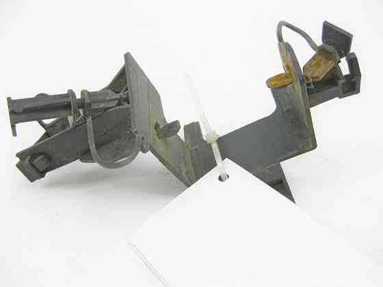 Mercedes-Benz  A2464210694 Тримач гальмівного шланга переднього правого колеса CLA Shooting Brake X117 CLA C117 GLA X156 A-class W176 B-class W242 B-c Одесса