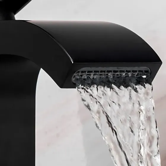 Змішувач для умивальника GAPPO G1007-6, чорний Київ