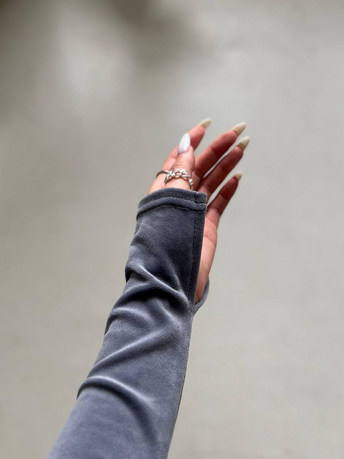 Жіноче святкове елегантне велюрове мініплаття Сірий, 42/44 Одеса - фото 5