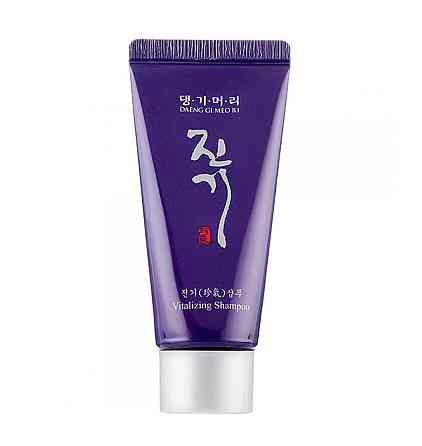 Регенеруючий шампунь для волосся Vitalizing Shampoo Daeng Gi Meo Ri 50 мл Київ