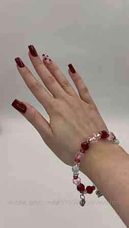 Браслеты ручной работы для девушек и женщин – наборы в подарочных коробках Черновцы