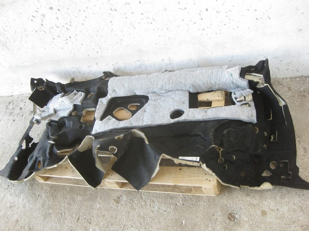 VAG  4M1863923L Шумоізоляція моторного відсіку із салону Q7 Q8 Одесса - изображение 2