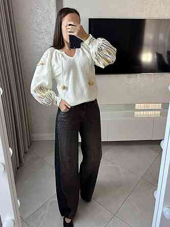 Жіноча тепла вишиванка - світшот з ніжною вишивкою колосками Одеса