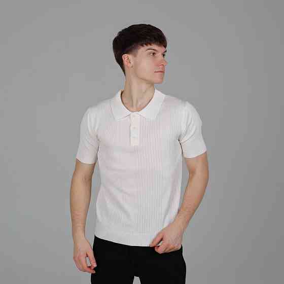 Мужская футболка поло из вискозы вязанная без описания с воротником летняя тениска на пуговицах молочная Slavni Twist L Одесса