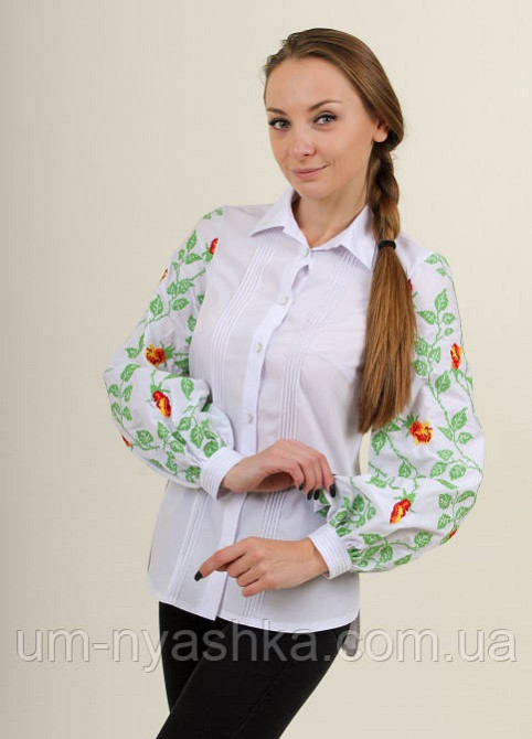 Блузка с вышивкой вышиванка 