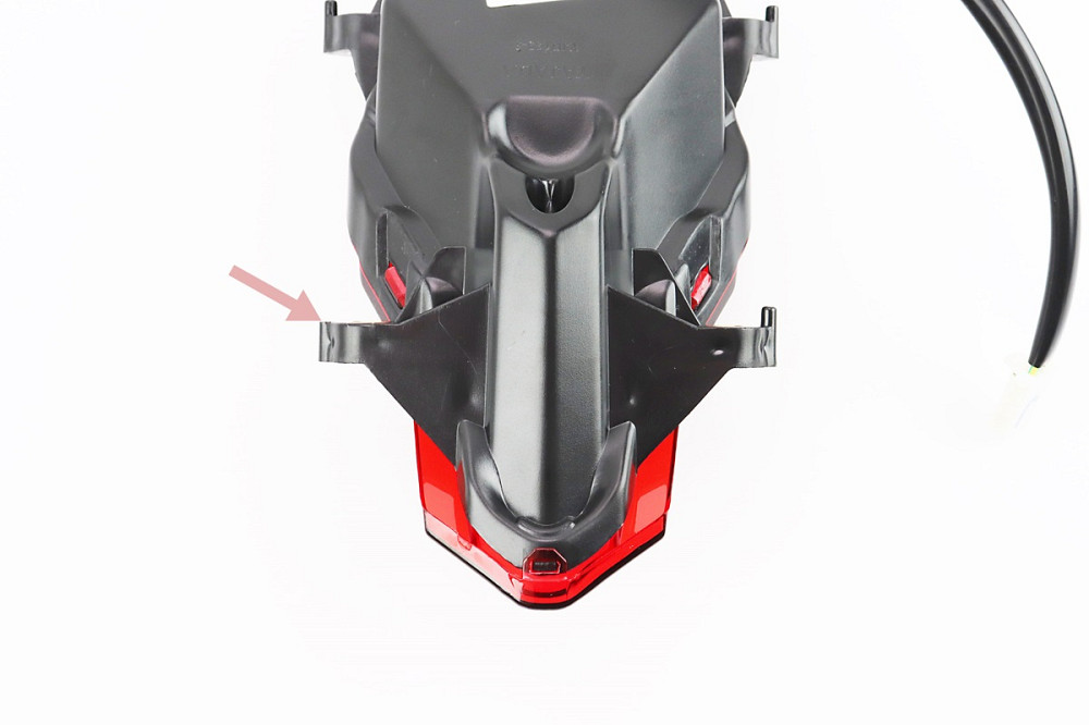 УЦІНКА Loncin JL200-68A Ліхтар задній в зборі (відламана одна паправляюча) Київ - фото 2