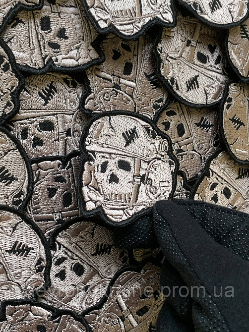 Шеврон Адамова голова (Форма контурная. На липучке) Размер 6x5.5см Киев - изображение 4