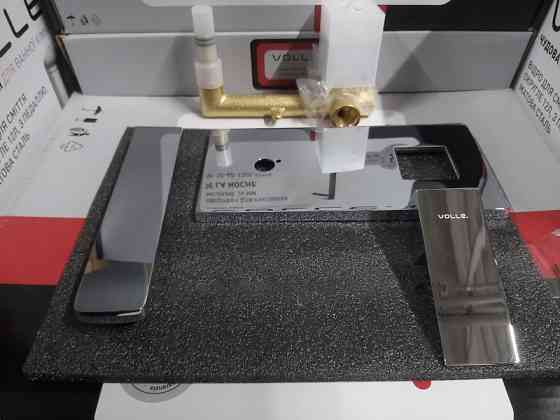 Смеситель для раковины настенный VOLLE LEON  cromo 1511.010301 Киев