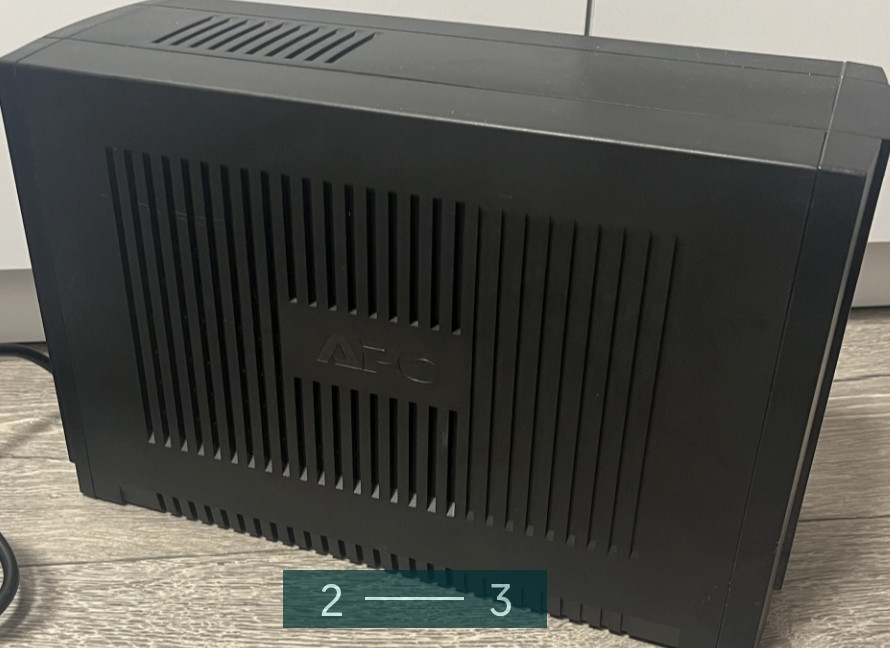 Джерело безперебійного живлення APC BX950U — GR. Харків - фото 1