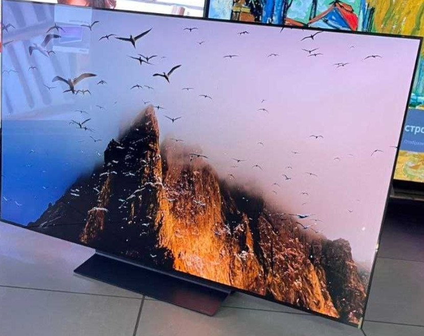 Телевизор Безрамный: 65