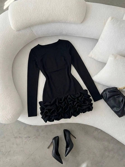 Жіноча стильна романтична міні сукня з італійського трикотажу Одеса - фото 3