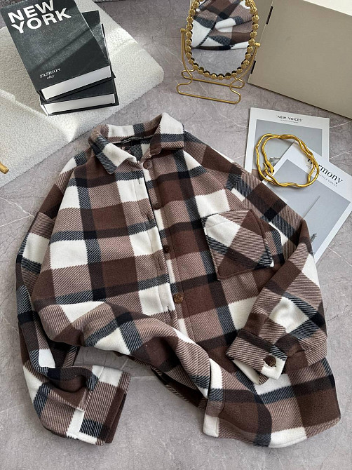 Женская теплая рубашка оверсайз в клетку на пуговицах турецкий флис Шоколад Одесса - изображение 4