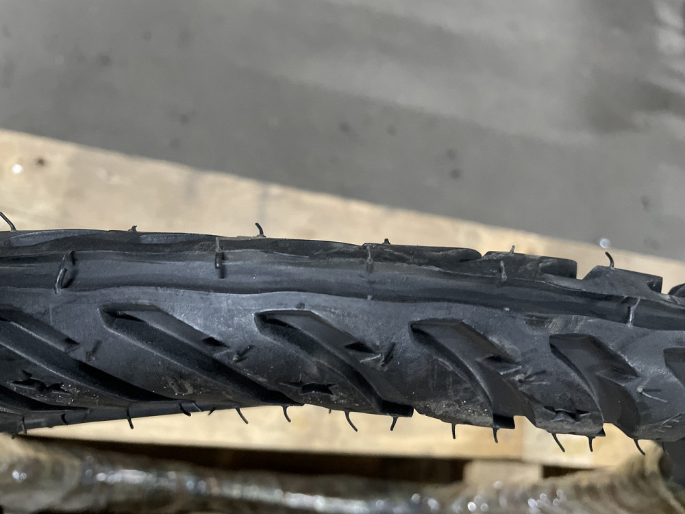 Шина мотоцикл 2,75-18 TT DM-1053 дорожня DURO/ER-061 Мукачево - фото 1