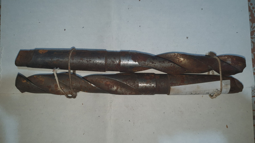 Сверло с коническим хвостовиком 24.25 мм. Р6М5. СССР. Харьков - изображение 1