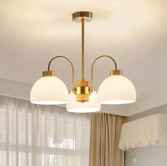 Люстра светодиодная потолочная 5042 (Золотистый) 3 плафона Киев - изображение 1