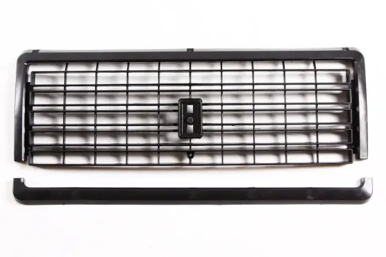 Решетка радиатора 2107 Пластик с молдингом Винница