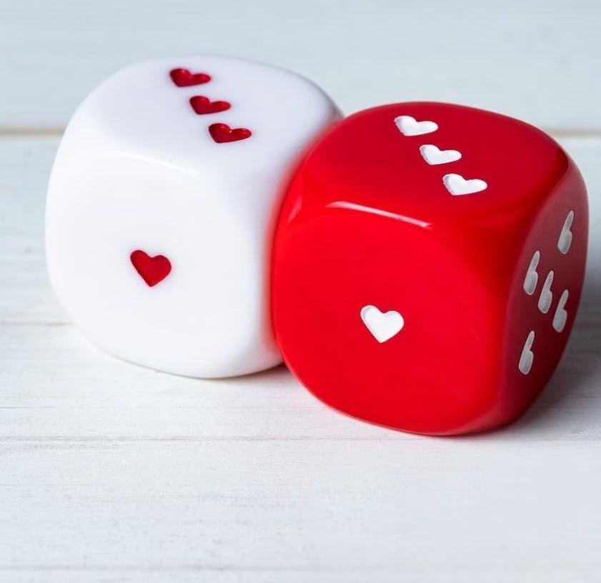 Игральные кубики с сердечками 2,5 см, набор 2 шт, романтические кости для игры Киев - изображение 2