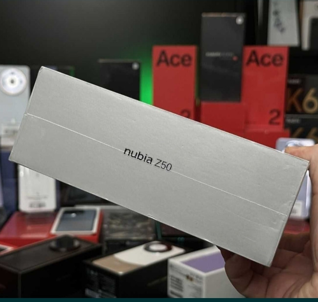 NEW Смартфон ZTE Nubia Z50s Pro 12Gb/1TB Brown/Black Гарантия Trade in Київ - фото 4