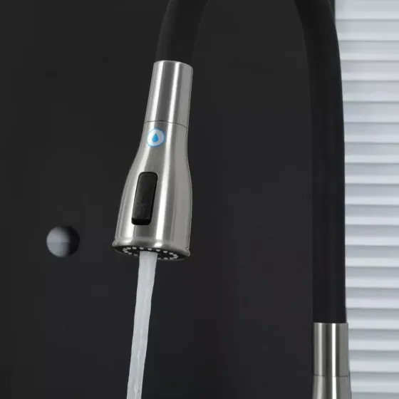 Змішувач для кухні з підключенням до фільтра GAPPO G4399-65 та гнучким виливом, сатин/чорний Київ